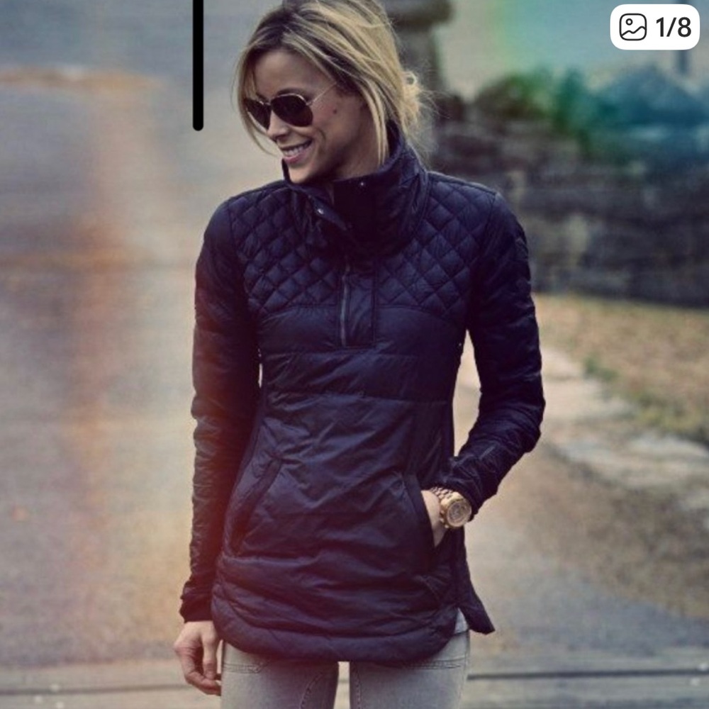 Lululemon quilted pullover in
Black - Size 4